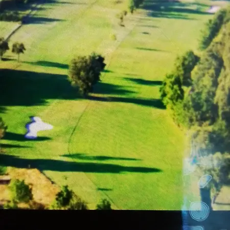 Avec Piscine Apartment *