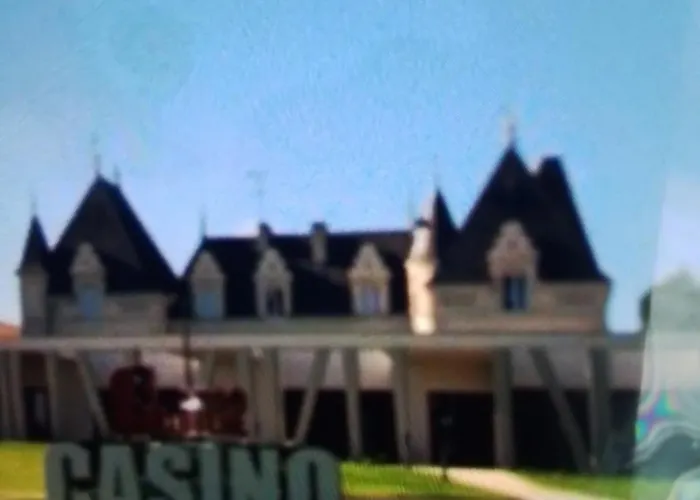 Avec Piscine * La Roche-Posay